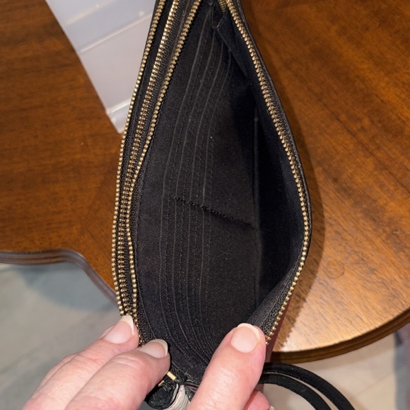 Coach  double zip wristlet/wallet, pebbled leather  rose/cream goldtone like new - Picture 11 of 12